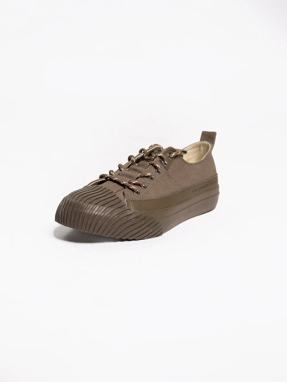 Canvas Low Top Sneaker